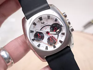 Mens Lucien Piccard chrono 2a-201 stainless steel wrist watch - Picture 1 of 8