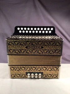 HOHNER 2915 WIEN 2-REIHIGES 8-BASS DIATONISCHES AKKORDEON MADE IN GERMANY Top! - Bild 1 von 13
