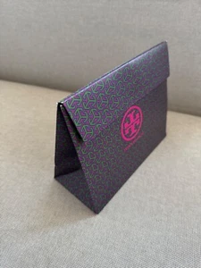Tory Burch Gift Box – Luxury Packaging with Iconic Logo Design (Slight Wear) - Picture 1 of 5