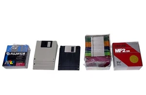 LOT FLOPPY 55 3.5” DISKS DIGITALMEDIA MAXELL VERBATIM APPLE FUJIFILM 2HD MF - Bild 1 von 2