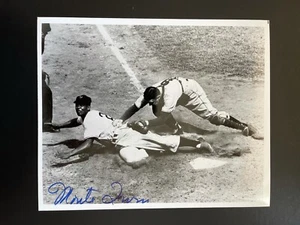 Monte Irvin Signed 8x10 Photo Negro Leagues HOF Autograph  - Picture 1 of 1
