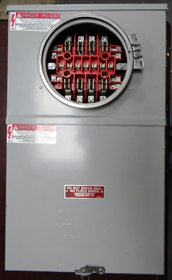 😃 MILBANK 20 AMP METER SOCKET 600 VAC 3 PHASE 4 WIRE TYPE 3R F-1450 - Image 1 of 4