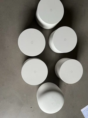 Router And Smart Mesh WiFi Extender 5+1 Pack Google Wifi H2D + 4 1304 - Image 1 of 3