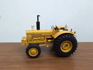 1/16 Ertl Farm Toy International Harvester 21256 Tractor Industrial 4wd - Picture 1 of 5