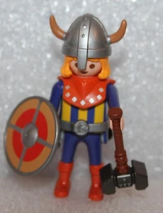 Playmobil Vikings Danes Warrior "Skarphéðinn Njálsson" Knight Custom - Picture 1 of 2