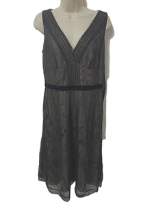 Ann Loft Damen 8 Spitzen Overlay bestickt Cocktailkleid neu mit Etikett - Bild 1 von 10