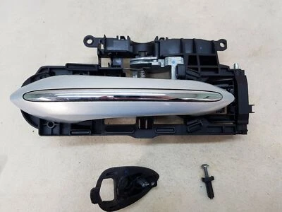 BMW M5 F10 11-16 4DR СЕДАН ПЕРЕДНИЙ ПАССАЖИР ЛЕВАЯ ДВЕРНАЯ РУЧКА ЛУННЫЙ КАМЕНЬ МЕТАЛЛИЧЕСКИЙ  - Изображение 1 из 4