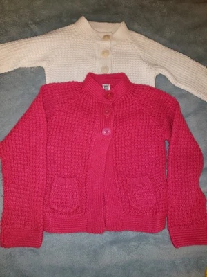 Lote 2 Carters Rosa Off-White Cárdigan Suéter Botón Bolsillos Frontales Acrílico 6X Foto 1 de 4