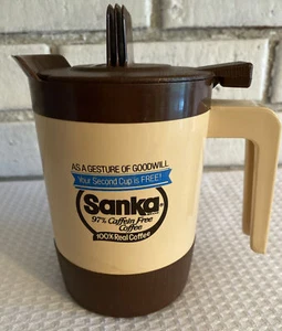 Sanka Caffeine Free Plastic Cup Mug W Attached Lid 12 0z. Continental Plastics - Picture 1 of 7