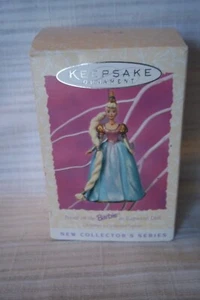 "Barbie als Rapunzel Puppe" Hallmark Ornament (1997) #1 IN SERIE - Bild 1 von 1