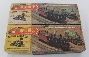 LOT 2 UNBUILT ROUNDHOUSE HO 50' COACH & BAGGAGE PULLMAN SCALE MODEL TRAIN KITS - Picture 1 of 3