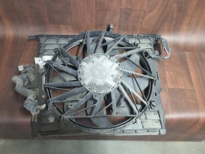 2011 2012 2013 2014 2015 BMW F10 F01 F02 550i 750i 650i N63 Radiator Fan - Изображение 1 из 4