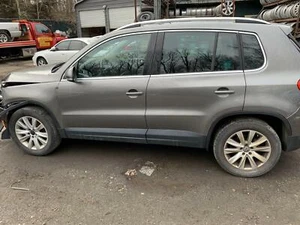 Wheel VW TIGUAN 09 10 11(17x7 10 spoke) - Picture 1 of 2