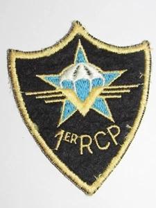 03E3 INSIGNE TISSU ARMÉE FRANCE PATCH ÉCUSSON 1er R.C.P CHASSEURS PARACHUTISTES - Picture 1 of 2