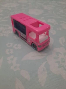 Hot Wheels Barbie Dream Camper rosa lose - Bild 1 von 4