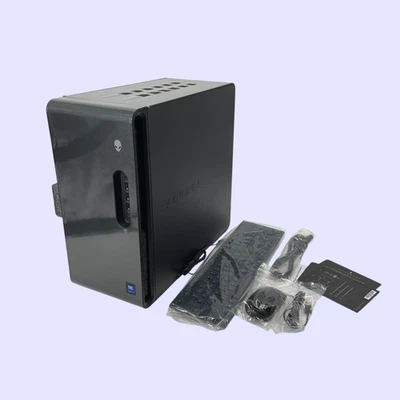 Alienware Aurora PC ACT1250 Core Ultra 7 265F 32GB RAM 1TB SSD GeForce RTX 5070 - Image 1 of 4