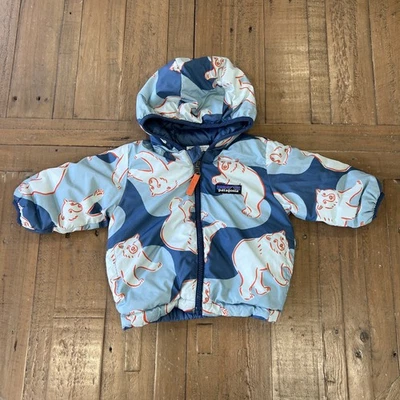 Двусторонняя куртка с капюшоном Patagonia Kids 3-6 месяцев белый медведь шерстяной синий цвет - Изображение 1 из 4