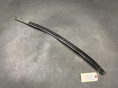 Moldura de cinturón de ventana de puerta trasera izquierda GMC Acadia 2020 84190177 2017 2018 - 2023 X Foto 1 de 4