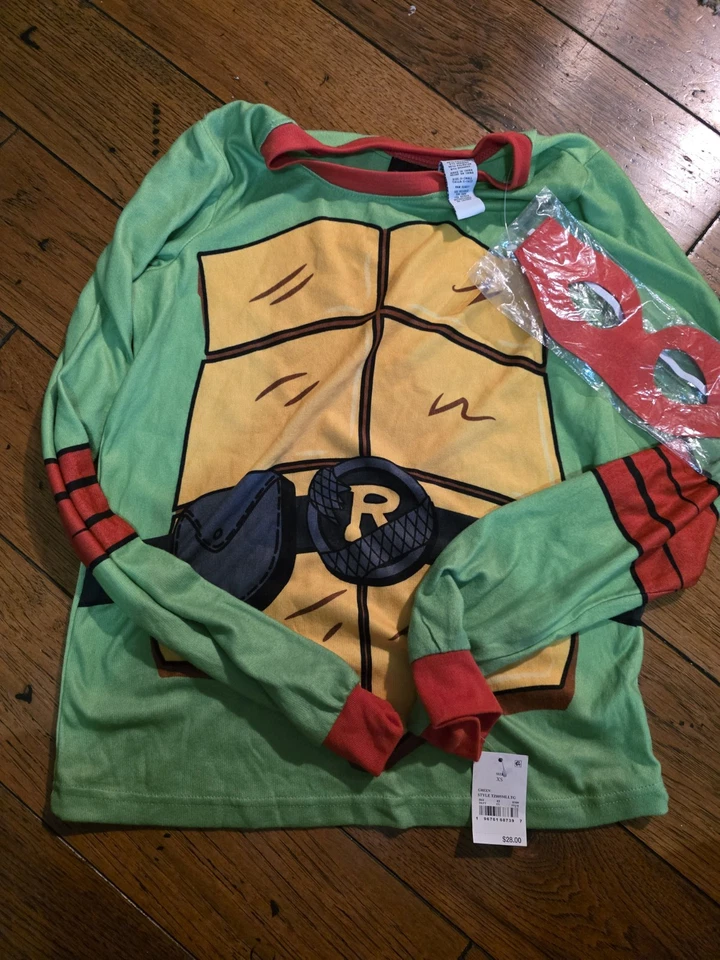 Big Boys Xs Ninja Turtle Pj Shirt And Mask - Image 1 of 1