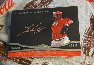 2013 Topps Tier One Crowd Pleaser Johnny Cueto on card gold autograph auto 7/25 - Image 1 of 2