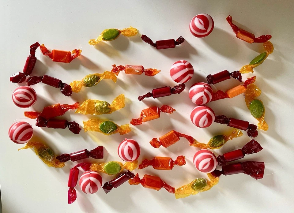 Vintage Retro 10 Ft Hard Candy Striped Balls Christmas Garland 1950’s - Image 1 of 2