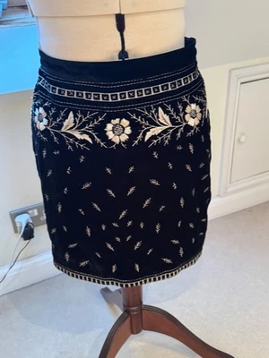 Monsoon Black Velvet Embroidered Short Skirt Size 16 - Image 1 of 4