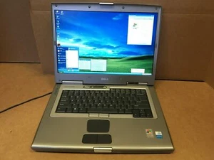 Dell Latitude D800 Laptop M 1.7GHz 512MB RAM 40GB HDD WINDOWS XP NVIDIA GEFORCE - Picture 1 of 11