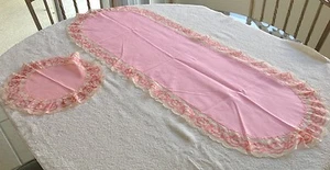 Corredor de mesa y tapete vintage rosa transparente con bordes de encaje - Imagen 1 de 12