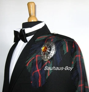 FLY PLAID TARTAN MURRAY OF ATHOLL MODERN FRINGED KILT MADE IN SCOTLAND MENS WEAR - Picture 1 of 4