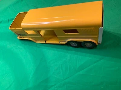 Vintage Structo Horse Trailer 16" metal Toy horse van hauler - Image 1 of 4