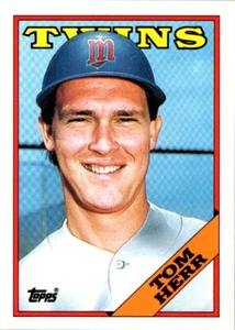 Tom Herr (Minnesota Twins) - 1988 Topps Traded #49T - Picture 1 of 2