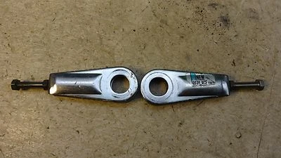 Honda CB650SC Nighthawk CB 650 H945-2 1981. ajustadores rueda trasera Foto 1 de 2