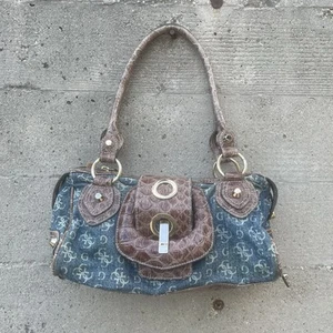 GUESS Vintage 🔥RARE Y2K Denim Handbag/Purse Blue Jean and crocodile style - Picture 1 of 4