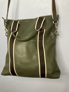 Coach - Charles Fold Over Ledertasche in olivgrün mittelgroß gebraucht - Bild 1 von 15