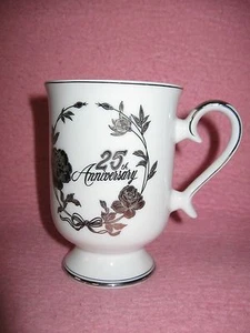 25th Anniversary Mug Tasse Norcrest Chatillon Fine Porcelain crafted in Japan - Bild 1 von 7
