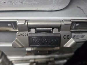 Asculap sterilization case JN091 with locking lid 11"x7"x2.5" - Picture 1 of 3