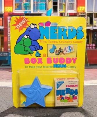 1985 Sunmark WIlly Wonka Rainbow NERDS Box Buddy Candy Container Vintage - Image 1 of 4