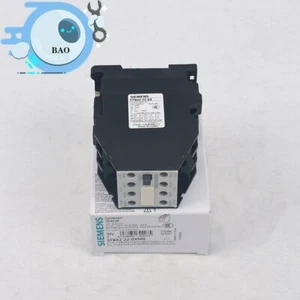 NEW Siemens 3TB42 22E AC Contactor 3TB42 22-0XM0 AC 220V - Picture 1 of 4