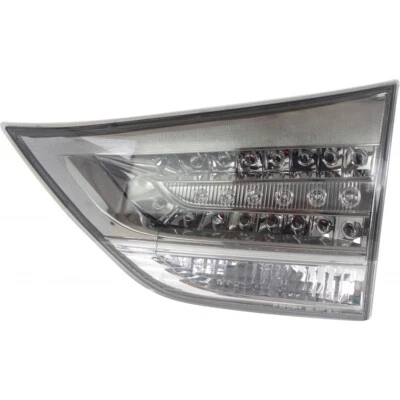 Luz trasera interior pasajero lado derecho para Toyota Sienna SE 2011-2018 | CAPA Foto 1 de 3