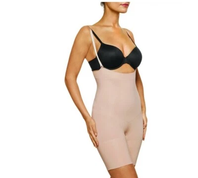 Новые формирующие высокую талию шорты Nancy Ganz Power Play бежевые размер L 1620 - Изображение 1 из 2