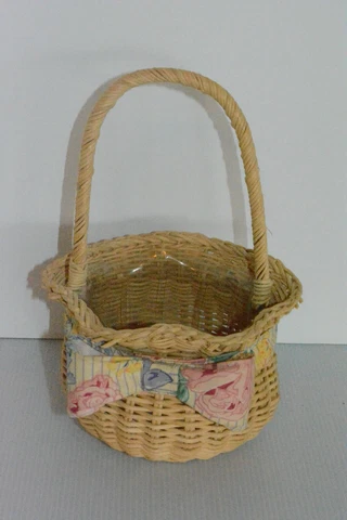 Vintage FTD Woven Wicker Rattan Floral Bow Planter Basket w/ Handle Boho Decor Cover