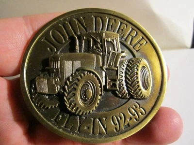 John Deere 1992 hebilla de cinturón fly-in latón macizo pesado - GW-16 Foto 1 de 3