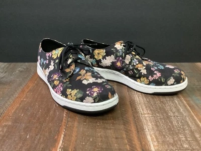 Dr. Martens 女式黑色帆布花卉系带运动鞋 8 码 — 第 1/4 张图片