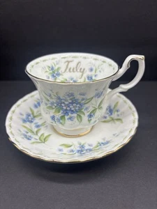 Vintage Royal Albert Flower of the Month TeaCupSaucer "July" Forget Me Not 1970 - Picture 1 of 8