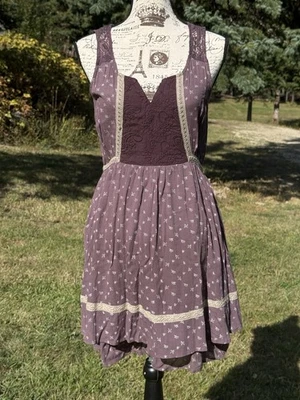 Vestido de hadas morado estampado de alta costura MM Miss Me volantes en capas caprichoso talla pequeña Foto 1 de 4