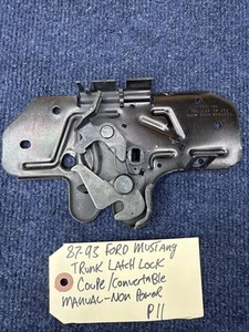 87-93 Ford Mustang Trunk Latch Lock COUPE CONVERTIBLE Manual NON POWER OEM - Picture 1 of 17