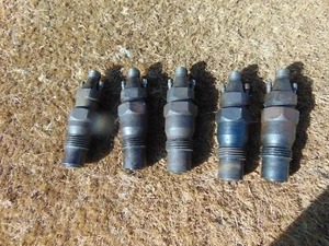 Diesel Fuel Injector SET for 240D 300D 300CD 190D 300TD 1978 1983 1982 1977 1975 - Picture 1 of 7