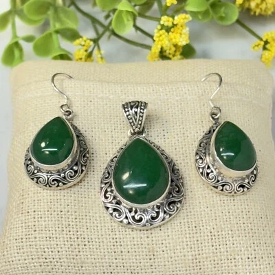 Vintage Sterling Silver 925 Natural Jadeite Teardrop Pendant & Earring Set 20.4g - Image 1 of 4