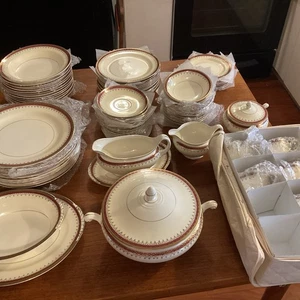 Vintage 1940's Homer Laughlin "Monarch" Eggshell Georgian Dinner Ware - 63 Pcs. - Picture 1 of 24