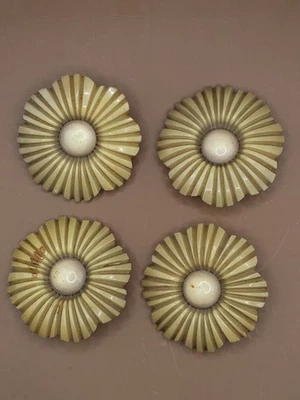 4 Large 2" Vintage Bakelite? Buttons Beige Flower, Shank, As Found Need Cleaning - Image 1 of 4
